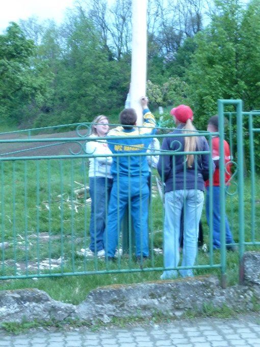 azanasakonenprava.jpg